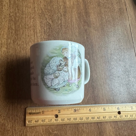 2 Wedgewood small China Peter Rabbit and Miss Tiggy Winkle children mugs - Picture 3 of 12